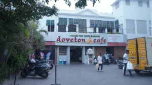 Doveton Cafe Purasaiwakkam